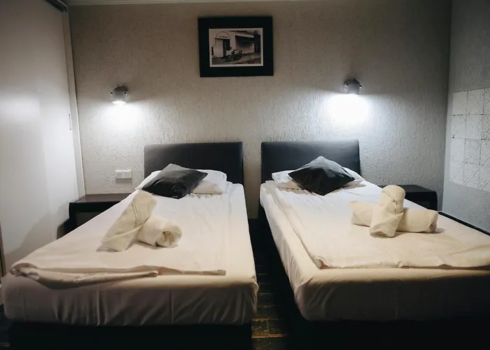 Platan Apartments-Cosy&unique-Studio- big bed